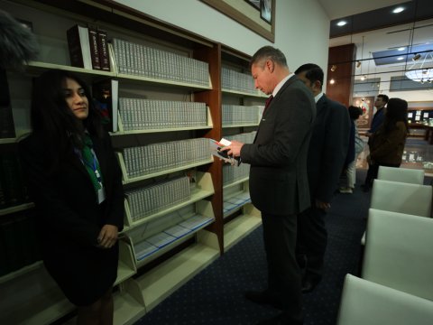 Ukrayna səfiri Naxçıvana getdi