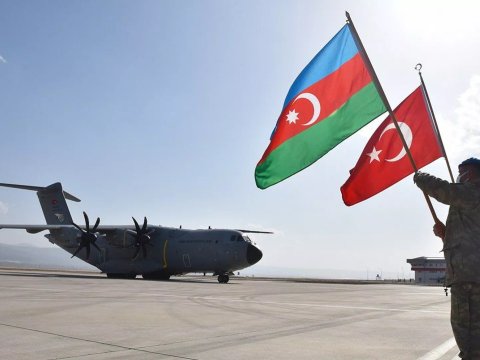 Birgə təlimlər Zəngəzurda hərbi baza yerləşdirmək istəyənlərə qarşıdır