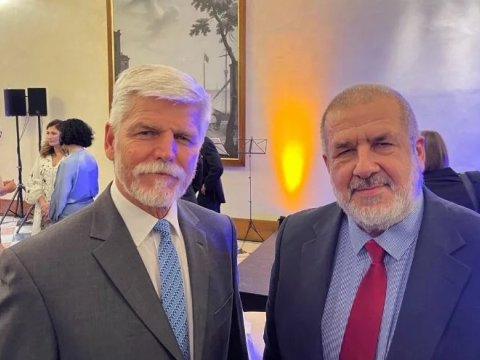 Krım Tatar Milli Məclisinin sədri Çexiya prezidenti ilə görüşdü