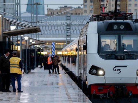 Bakı-Sumqayıt qatarları ötən həftə 6 mindən çox sərnişin daşıyıb