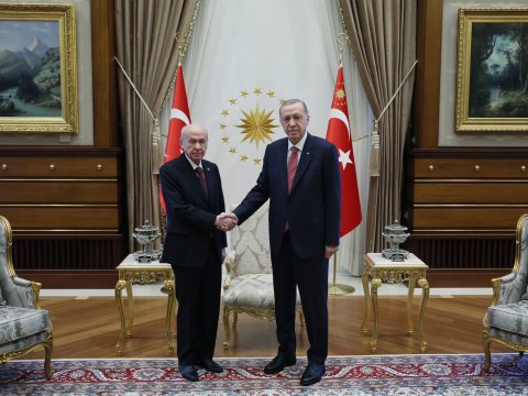 Ərdoğan Bahçeli ilə görüşdü