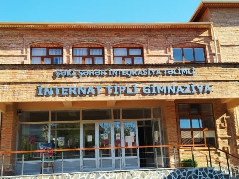 Şəkidə şagirdlər qızılcaya yoluxdu - Məktəb bağlandı