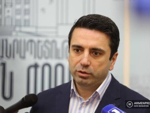 Erməni spiker sülh prosesindən və 