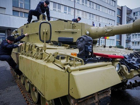 Bu ölkə Ukraynaya hərbi yardımdan imtina etdi