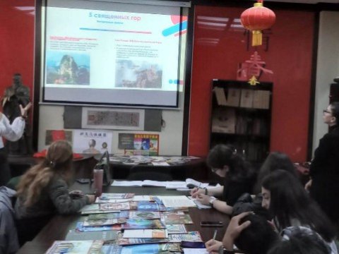 ADU-da elmi-tələbə seminarı keçirildi