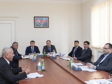 Məcnun Məmmədov Samuxda vətəndaşları qəbul edib