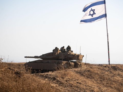 İsrail tankları Qəzza hüdudlarında görünüb