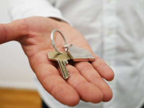 Bakıda mənzillər sürətlə bahalaşır - Çıxış yolu Böyük Qayıdış ola bilər...