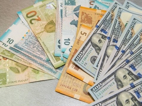 Dolların manata qarşı sabaha olan MƏZƏNNƏSİ