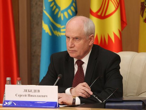 MDB və Aİİ fəaliyyətini koordinasiya etməlidir - Lebedev belə düşünür