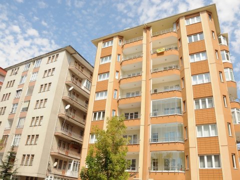 Sənədsiz evlərlə bağlı SƏRT QAYDALAR: Tikililərin sayı azalacaq