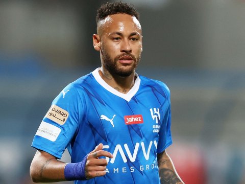 Neymar 10 ay meydandan uzaq qalacaq 