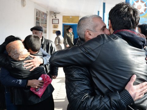 İdarə rəisi məhbuslara məzuniyyət verilməsindən danışdı
