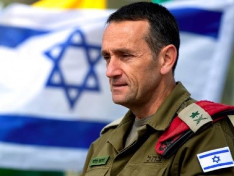 Qəzza mühasirəyə alındı