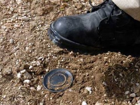 24 yaşlı gənc MİNAYA DÜŞDÜ 