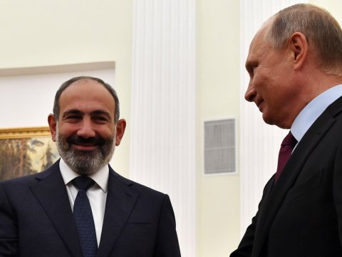 Rusiya Ermənistanı bağışlayacaqmı? - Erməni qəzeti yazır...