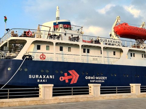 Mətbuat katibi ictimaiyyəti “Suraxanı” gəmi-muzeyinə ÇAĞIRDI