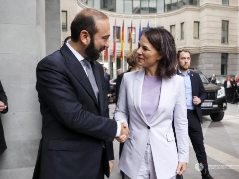 Almaniya XİN başçısı Mirzoyanla görüşdü