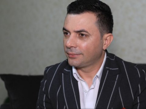 Müğənni Rəvanın 