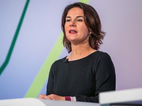 Almaniyanın XİN başçısı Ermənistandan Azərbaycana GƏLDİ