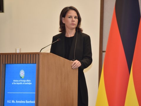 Qəzza və Qarabağdakı münaqişəni qarışdırmamağı tövsiyyə edirik - Berbok