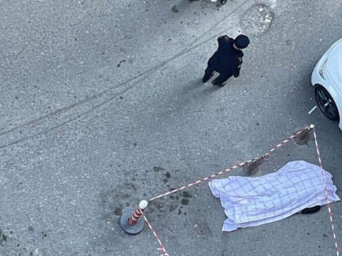 Bakıda intihar - Ana öldü, qızı ağır yaralandı