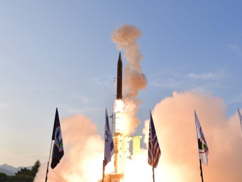 İsrail ordusu İLK DƏFƏ bu silahdan istifadə etdi 