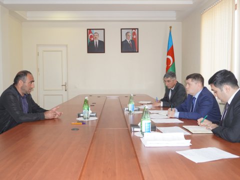 İlham Süleymanov Neftçalada vətəndaşları qəbul edib