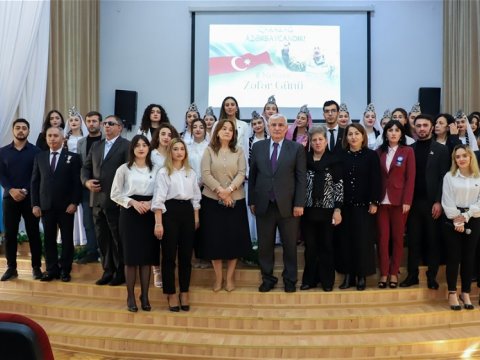 ADU-da 8 Noyabr Zəfər Günü - FOTO