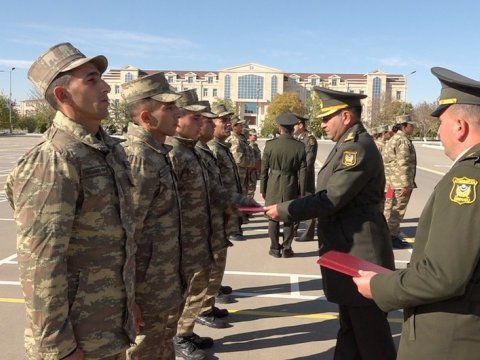 Əlahiddə Ümumqoşun Orduda növbəti buraxılış