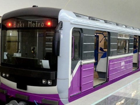Metro səhər saatlarında 8 dəqiqə intervalla işləyir - Açıqlama