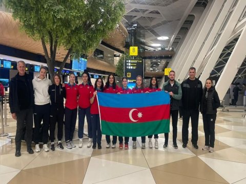 Qadın basketbolçularımız Litvaya yola düşdü