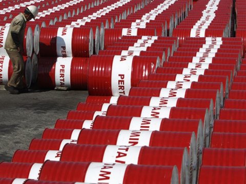  “Brent” neftin qiyməti 82 dollara düşdü