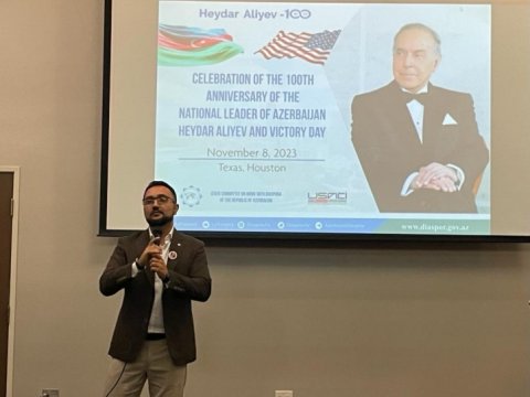 Hyustonda Zəfər Günü 