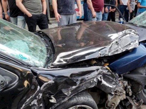 Gəncədə 3 maşın toqquşdu - Yaralılar var