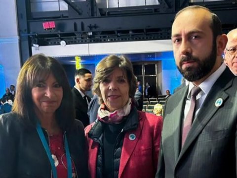 Mirzoyan fransalı həmkarı ilə regional məsələləri müzakirə etdi