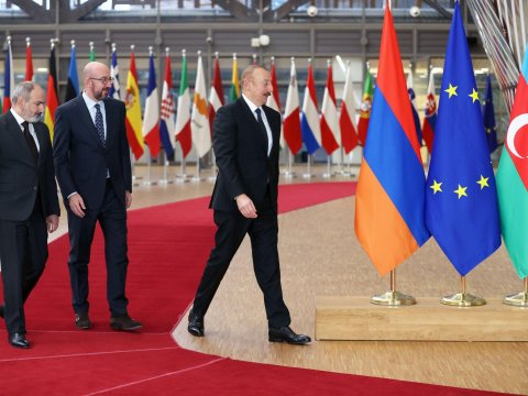 Regionda yeni iqtisadi faktorlar işə düşəcək - Amerikalı ekspert