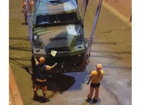 Fransanın hərbi texnikası Ermənistana aparılır