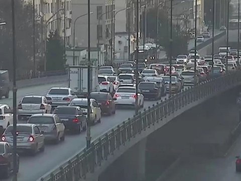 Hazırda tıxac olan yolların SİYAHISI