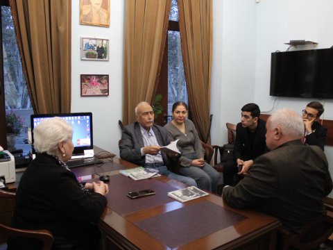 Görkəmli xanəndə Məşədi Məhəmməd haqqında kitabların təqdimatı olub