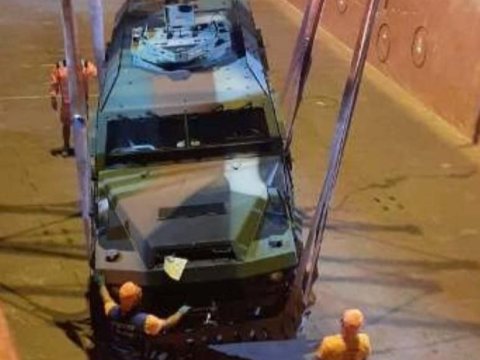 Fransanın Ermənistana verdiyi hərbi maşınlar bu yolla İrəvana gətirildi – FOTO