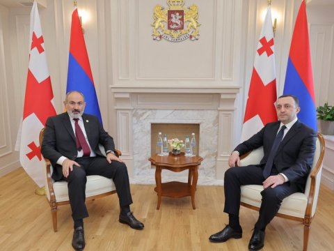 Gürcüstan Fransa hərbi maşınlarını niyə Ermənistana buraxdı? - ŞƏRH