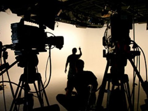 Kommersiya filmləri üçün əlavə dəyər vergisi ləğv edilsin