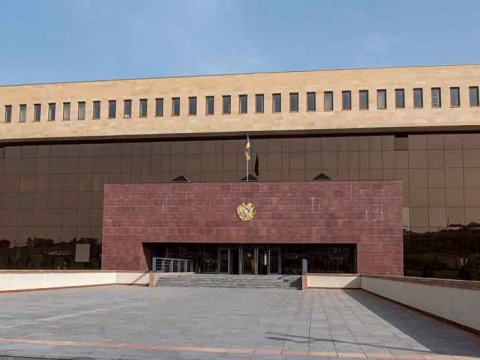Ermənistan Müdafiə Nazirliyindən Fransadan hərbi texnika alınması xəbərinə REAKSİYA