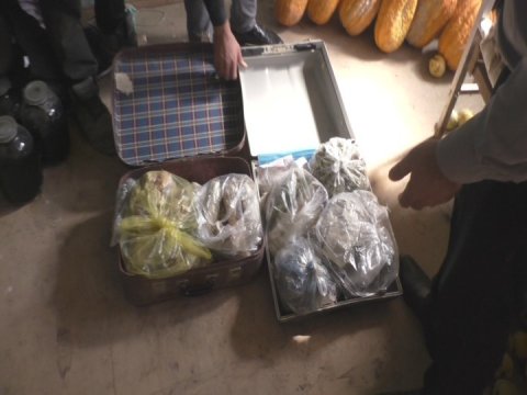 Polis Ağdaşda əməliyyat keçirdi - 9 nəfər tutuldu