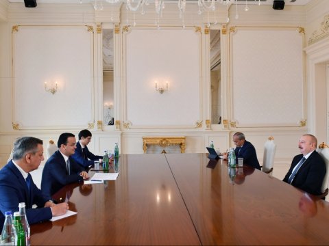 İlham Əliyev özbəkistanlı naziri qəbul edib