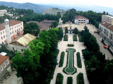 Şuşada inzibati və sosial təyinatlı binalara istilik VERİLİR