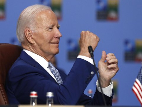 Bayden Ukrayna və İsrailin maliyyələşməsi ilə bağlı layihəni imzalamağa hazırdır