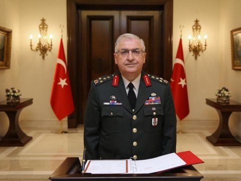 Yaşar Gülər Yunanıstana gedir