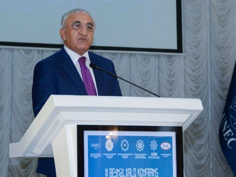 UNEC-də III beynəlxalq elmi-praktiki konfrans keçirildi - FOTOLAR
